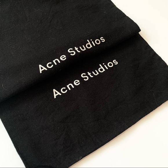 ACNE STUDIO | 1PC COTTON DUST BAG SMALL WITH DRAWSTRING MODERN LOGO BLACK - Picture 7 of 7